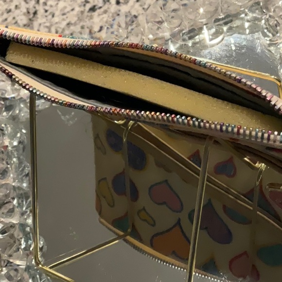 ⭐️HOST PICK⭐️ Dooney & Bourke Rainbow Zipper Keychain Wristlet EUC - Picture 7 of 16